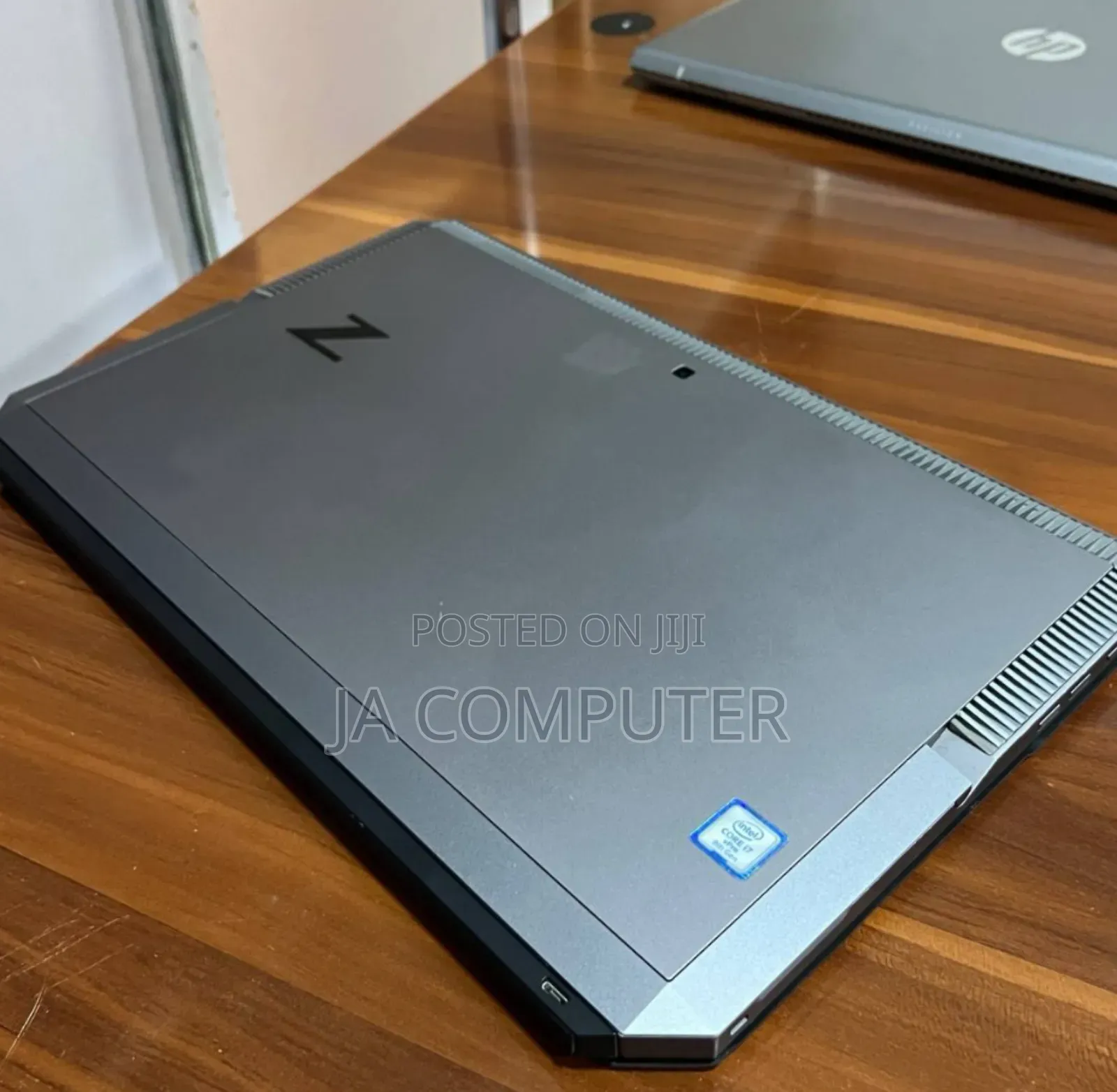 New Laptop HP ZBook Studio G5 32GB Intel Core I5 SSD 512GB