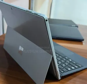 New Laptop Microsoft Surface Pro 7 8GB Intel Core I5 SSD 128GB