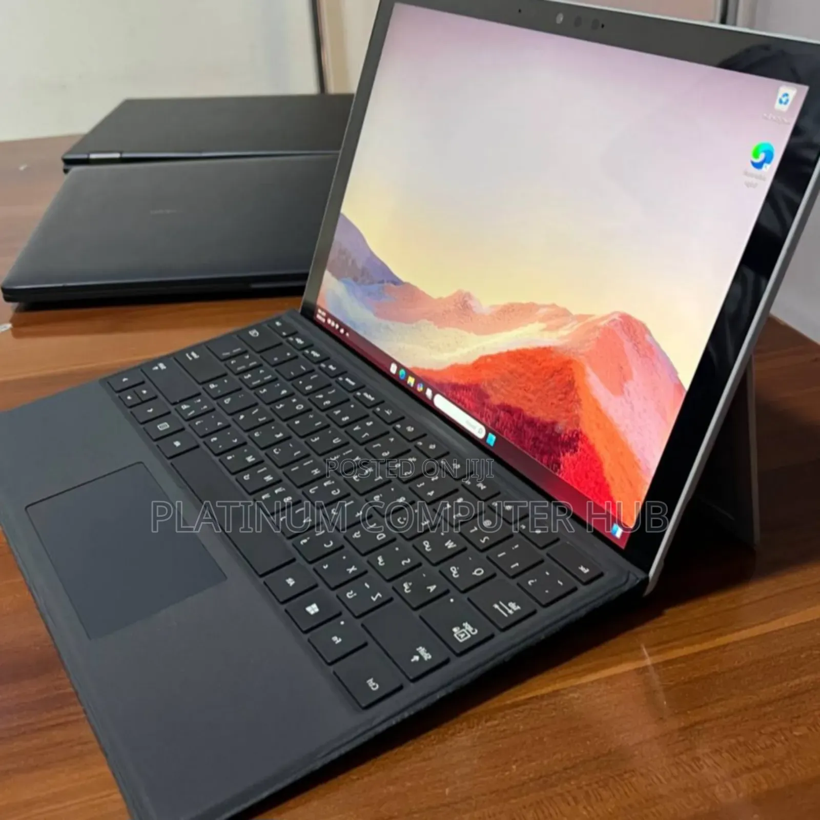 New Laptop Microsoft Surface Pro 7 8GB Intel Core I5 SSD 128GB