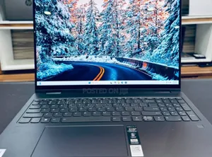 New Laptop Lenovo Yoga 7i 16GB Intel Core I7 SSD 512GB