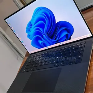 New Laptop Dell XPS 15 32GB Intel Core I7 SSD 512GB