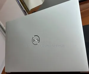 New Laptop Dell XPS 15 32GB Intel Core I7 SSD 512GB