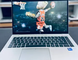 Photo - New Laptop HP EliteBook 840 G8 16GB Intel Core I7 SSD 512GB