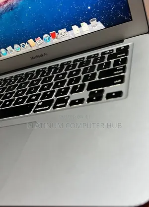 New Laptop Apple MacBook Air 2015 8GB Intel Core I5 SSD 256GB