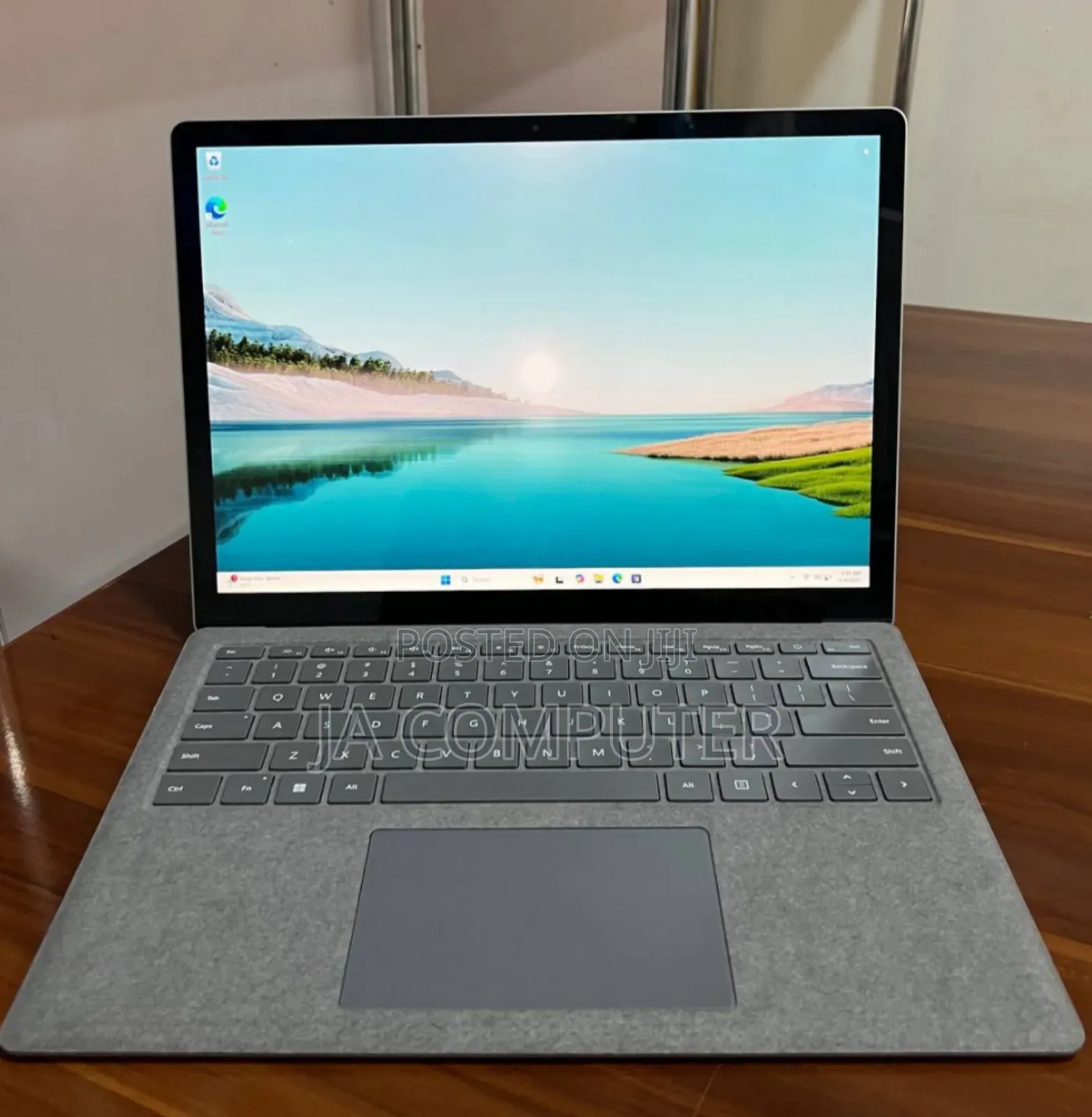 New Laptop Microsoft Surface Laptop 4 16GB Intel Core I7 SSD 512GB