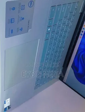 New Laptop Dell Inspiron 16 7630 16GB Intel Core I7 SSD 1T