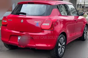 Suzuki Swift 2021 Red