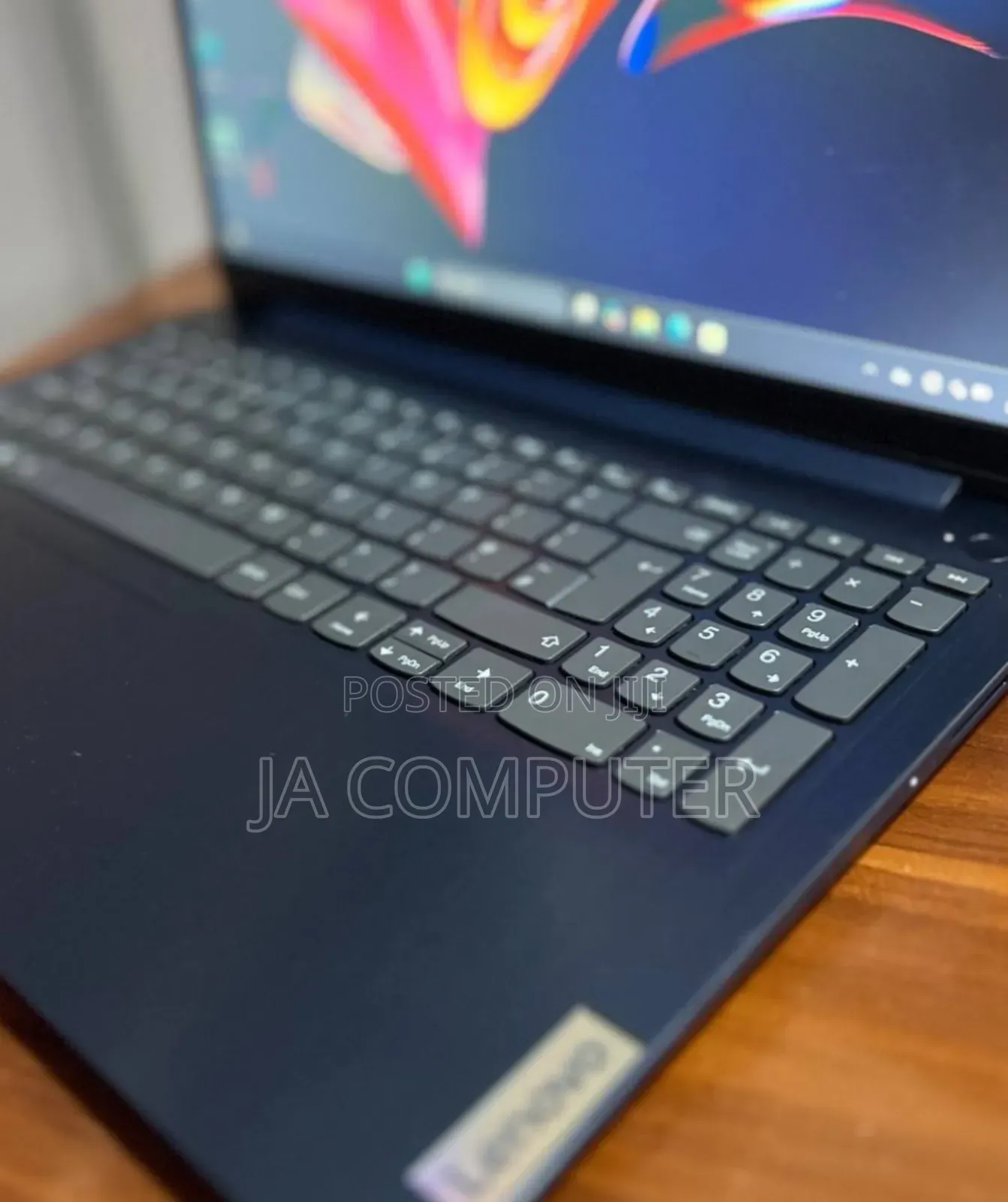 New Laptop Lenovo Ideapad 3 8GB Intel Core I3 SSD 256GB