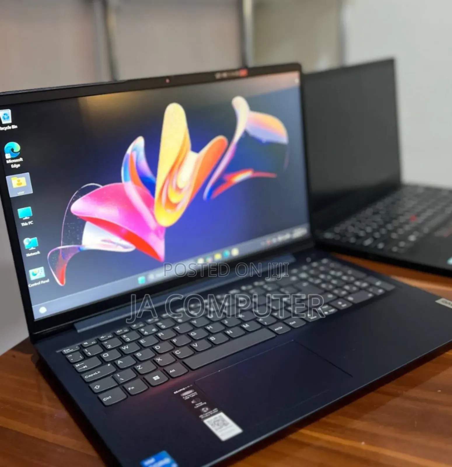 New Laptop Lenovo Ideapad 3 8GB Intel Core I3 SSD 256GB