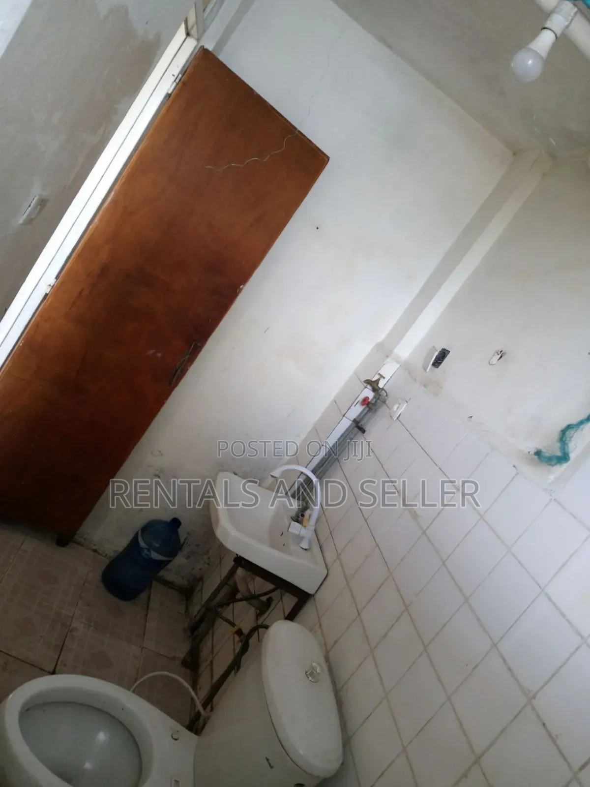 2bdrm Condo in Yeka for rent