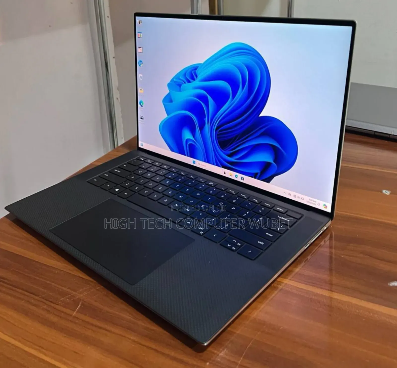 New Laptop Dell XPS 15 32GB Intel Core I7 SSD 512GB