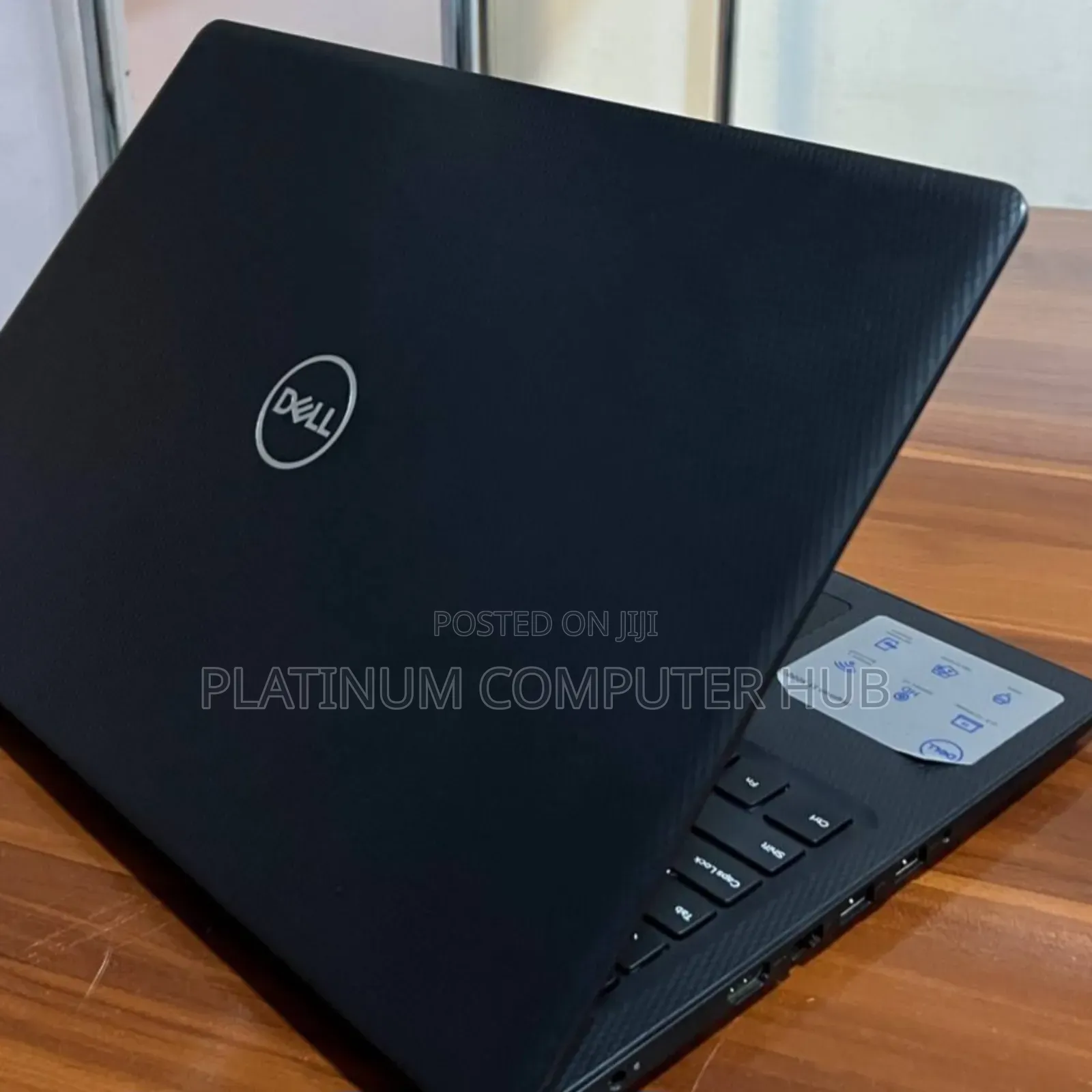 New Laptop Dell Inspiron 15 8GB Intel Core I5 SSD 1T