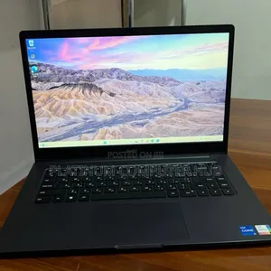 New Laptop 8GB Intel Core I5 SSD 512GB