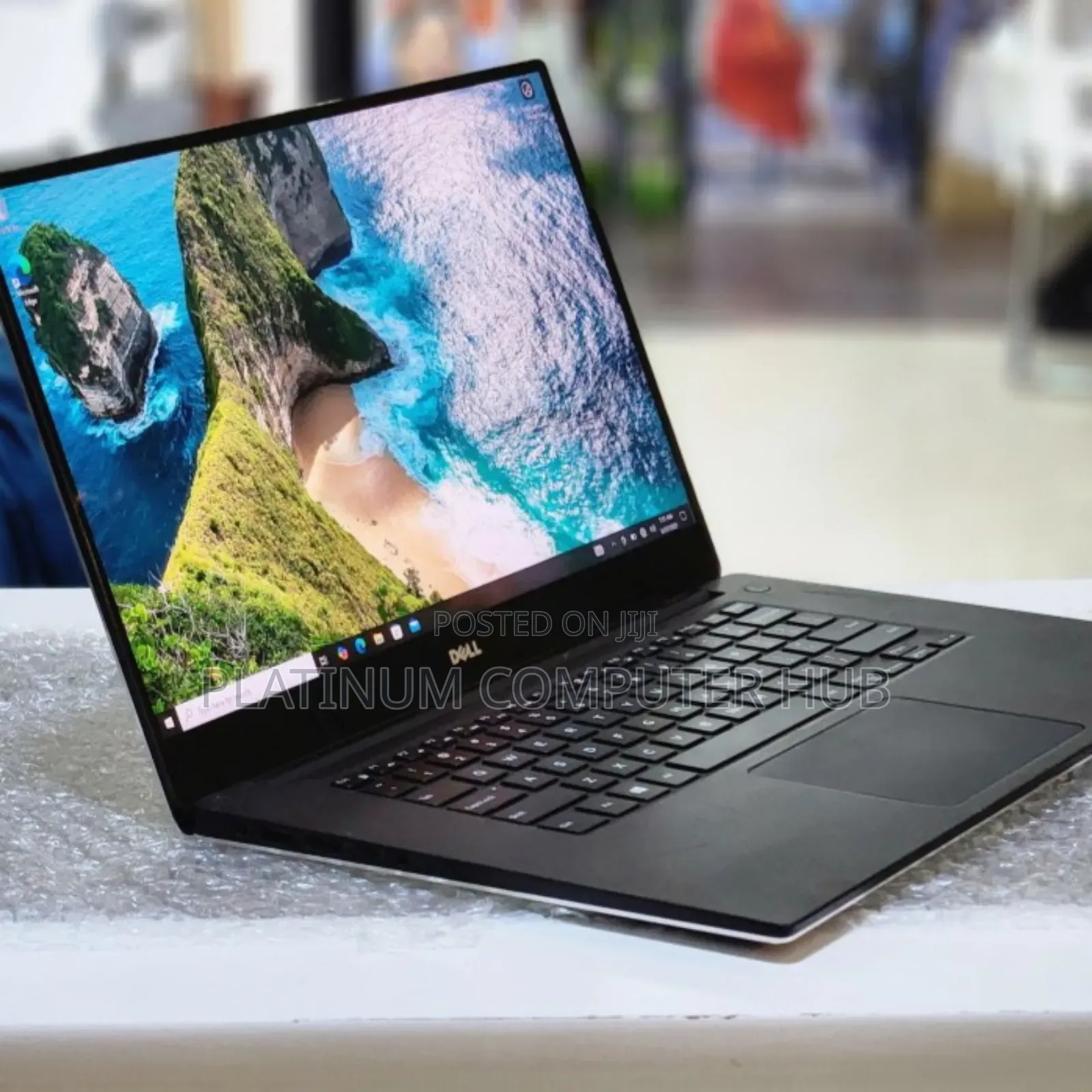 New Laptop Dell XPS 15 16GB Intel Core I7 SSD 512GB