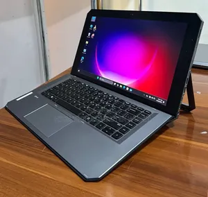 New Laptop HP ZBook 14 32GB Intel Core I7 SSD 512GB