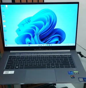 Photo - New Laptop HP ZBook Studio 32GB Intel Core I7 SSD 1T