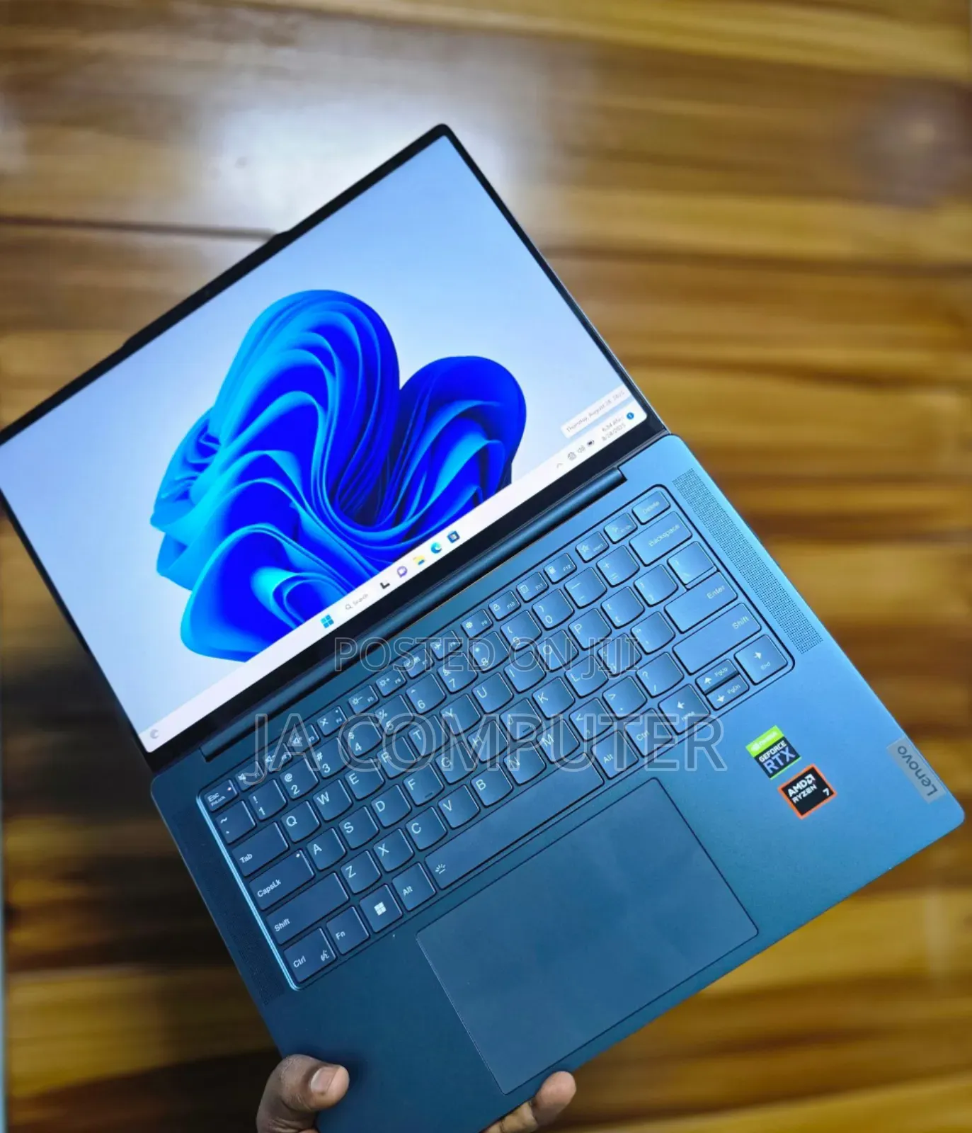 New Laptop Lenovo 32GB AMD Ryzen 7 SSD 1T