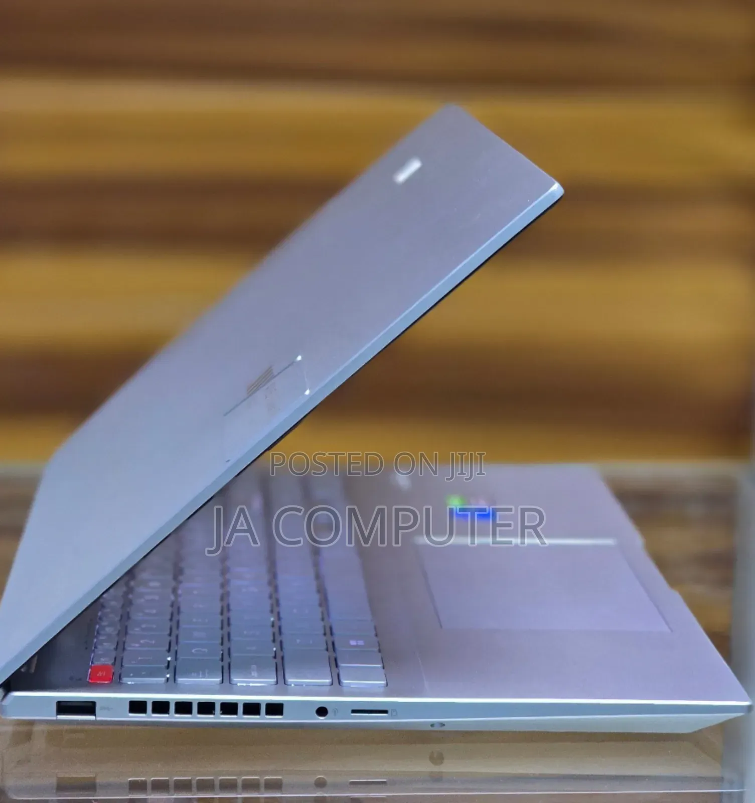 New Laptop Asus VivoBook 15 X505BA 16GB Intel Core I7 SSD 512GB