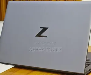 New Laptop HP ZBook Firefly G8 8GB Intel Core I7 SSD 512GB