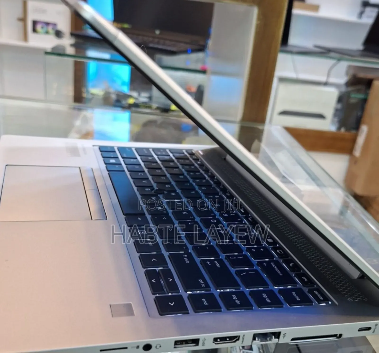 New Laptop HP EliteBook 840 G5 16GB AMD Ryzen 7 SSD 512GB