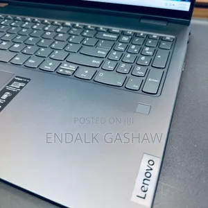 New Laptop Lenovo Yoga 7i 16GB Intel Core I7 SSD 512GB