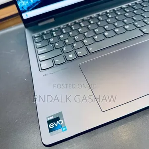 New Laptop Lenovo Yoga 7i 16GB Intel Core I7 SSD 512GB