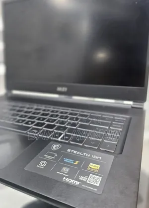 New Laptop MSI 16GB Intel Core I7 SSD 512GB