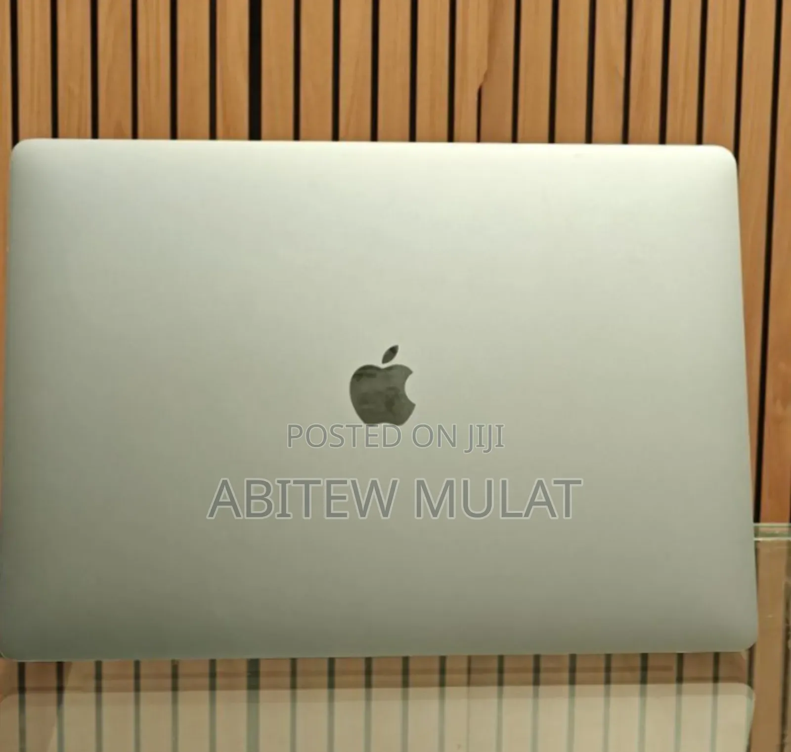 New Laptop Apple MacBook Pro 2019 16GB Intel Core I7 SSD 512GB