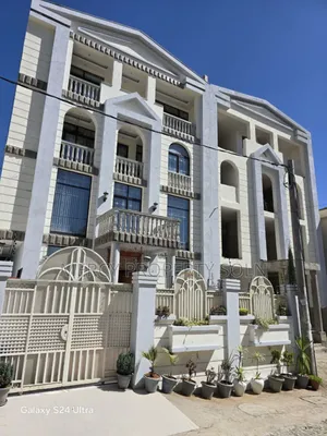 Photo - 6bdrm House in Bole for sale