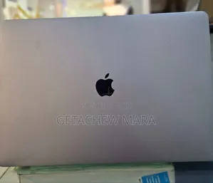 New Laptop Apple MacBook Pro 2019 32GB Intel Core I9 SSD 512GB