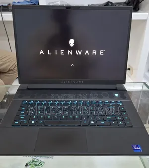 New Laptop Alienware M15 R3 16GB Intel Core I9 SSD 1T