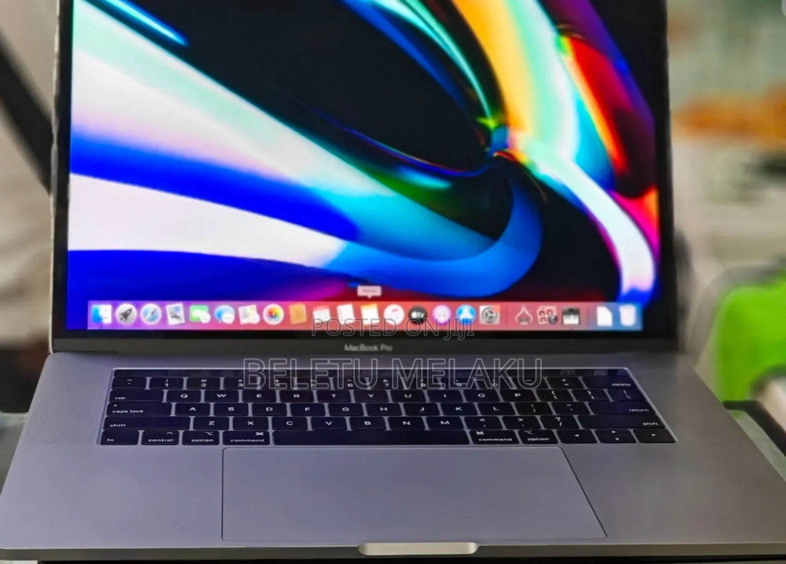 New Laptop Apple MacBook Pro 2019 32GB Intel Core I9 SSD 512GB