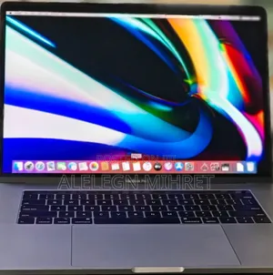 Photo - New Laptop Apple MacBook Pro 2019 32GB Intel Core I9 SSD 512GB