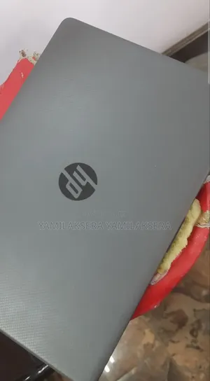 New Laptop HP Stream Notebook 8GB Intel Core I7 HDD 1T