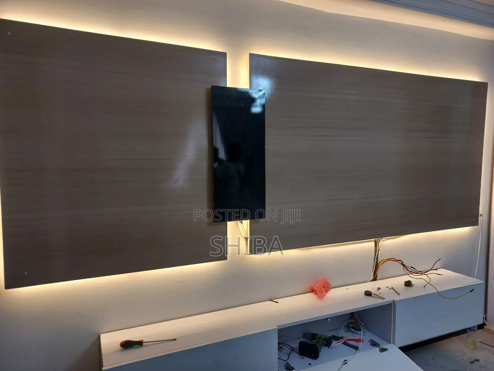 Tv Stand and Wall Pannel