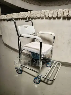 Photo - Toilet Wheelchair予約commode Wheelchair腹冷wheelchair㫵我wheelchair Commode