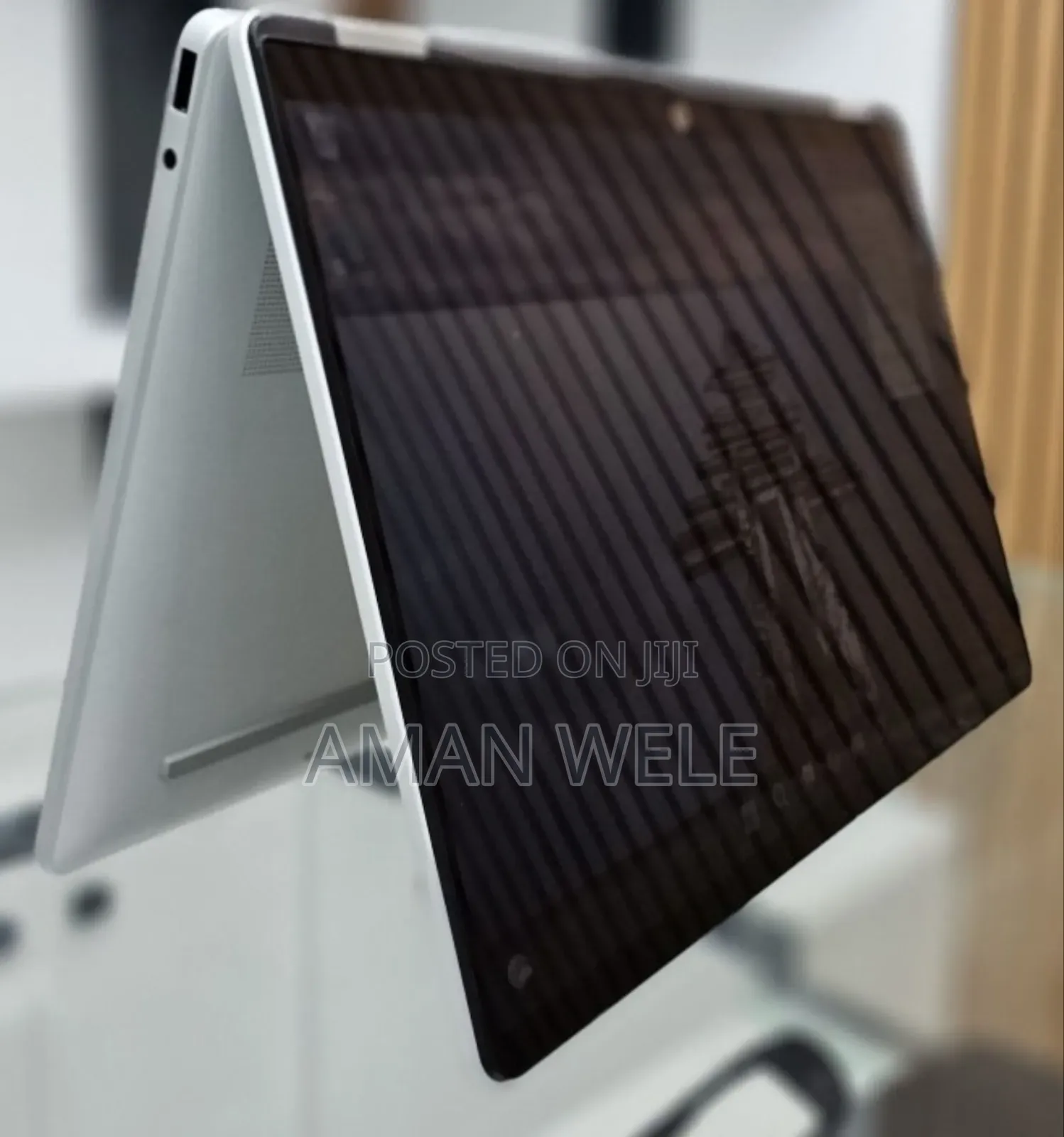 New Laptop HP OmniBook 5 14" 16GB Intel Core I7 SSD 512GB