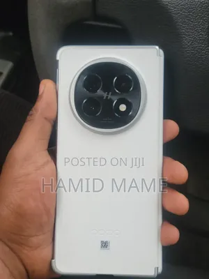 Photo - New Oppo Find N5 256 GB White