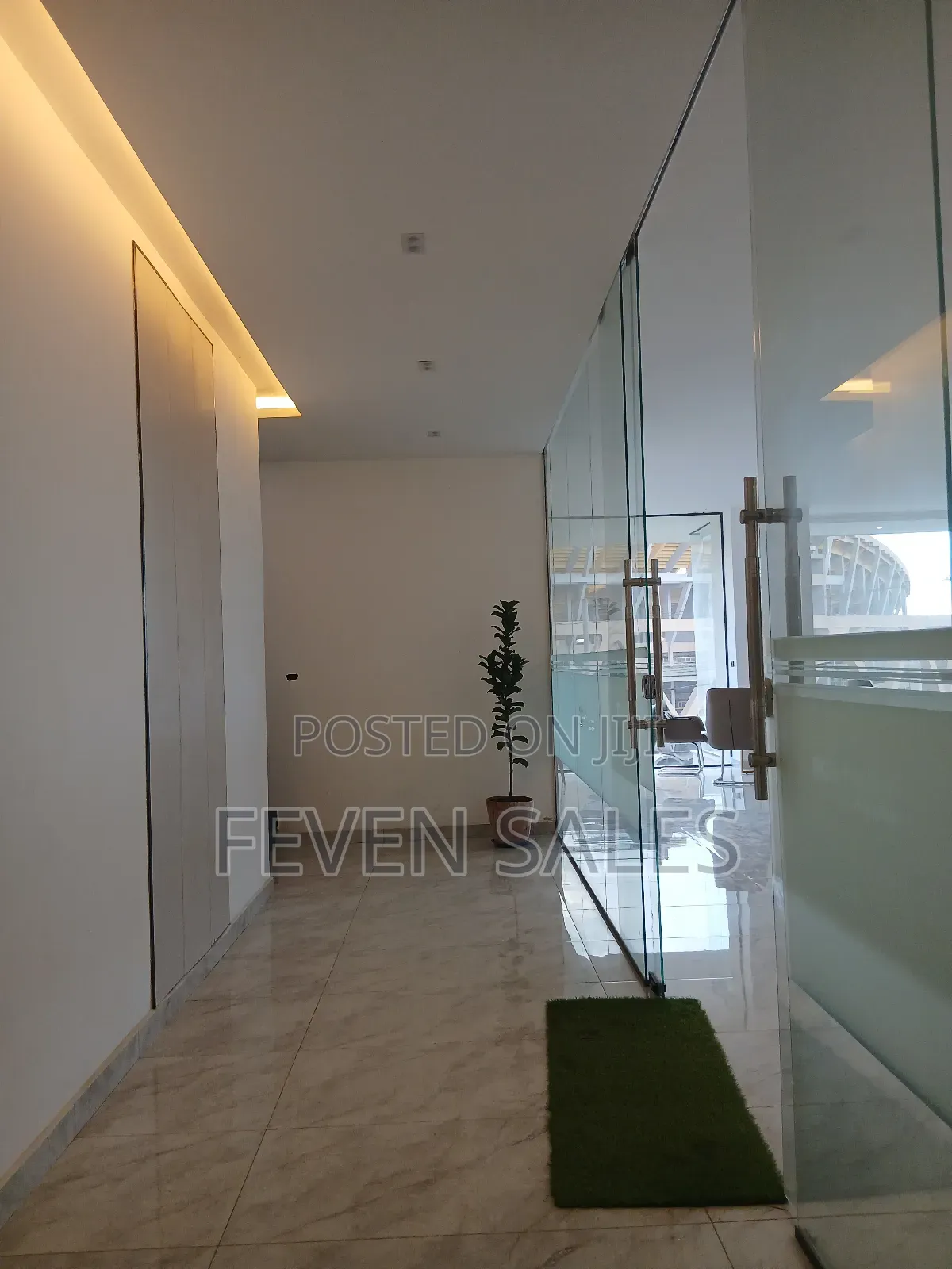 ቦሌ ላይ የንግድ ሱቆችን 100%ለከፈለ40%ቅናሽ ይዘንላቹህ መተናል