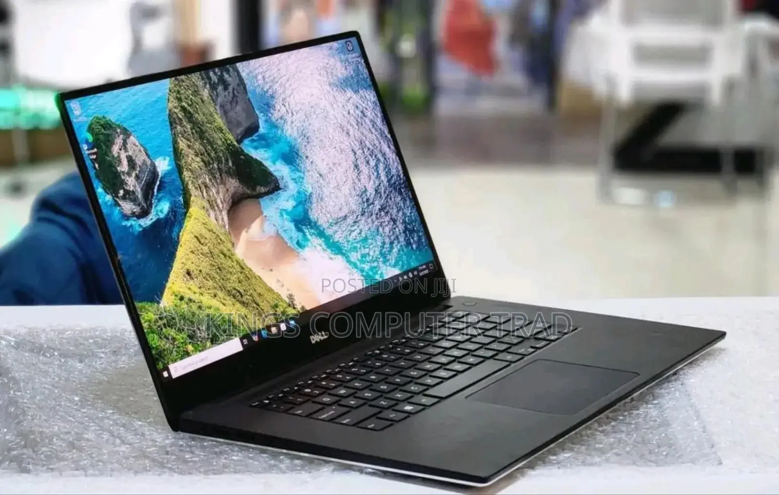 New Laptop Dell XPS 15 16GB Intel Core I7 SSD 512GB