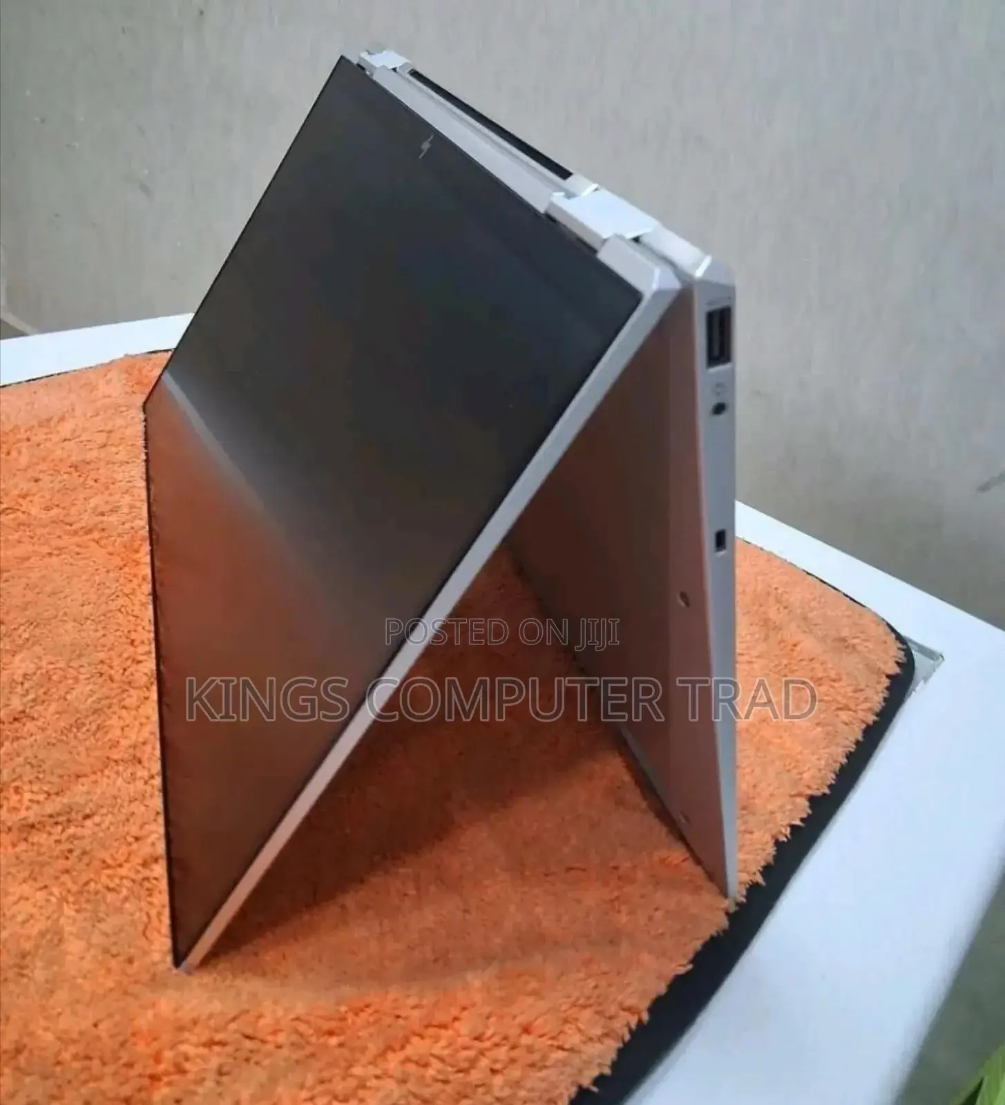 New Laptop HP EliteBook X GB Intel Core I7 SSD 512GB