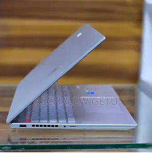 New Laptop Asus VivoBook 15 X505BA 16GB Intel Core I7 SSD 512GB