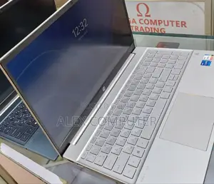 New Laptop HP Pavilion 15 32GB Intel Core I7 SSD 1T