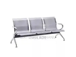 Imported 3 Siter Gust Chair