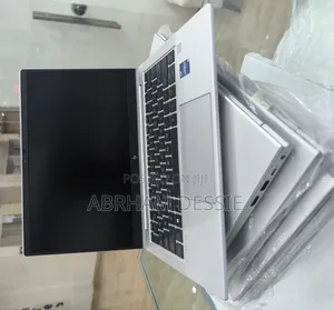 New Laptop HP EliteBook 830 G8 16GB Intel Core I7 SSD 512GB