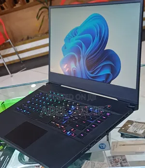 Photo - New Laptop Asus ROG Zephyrus S GX701 16GB Intel Core i7 SSD 1T