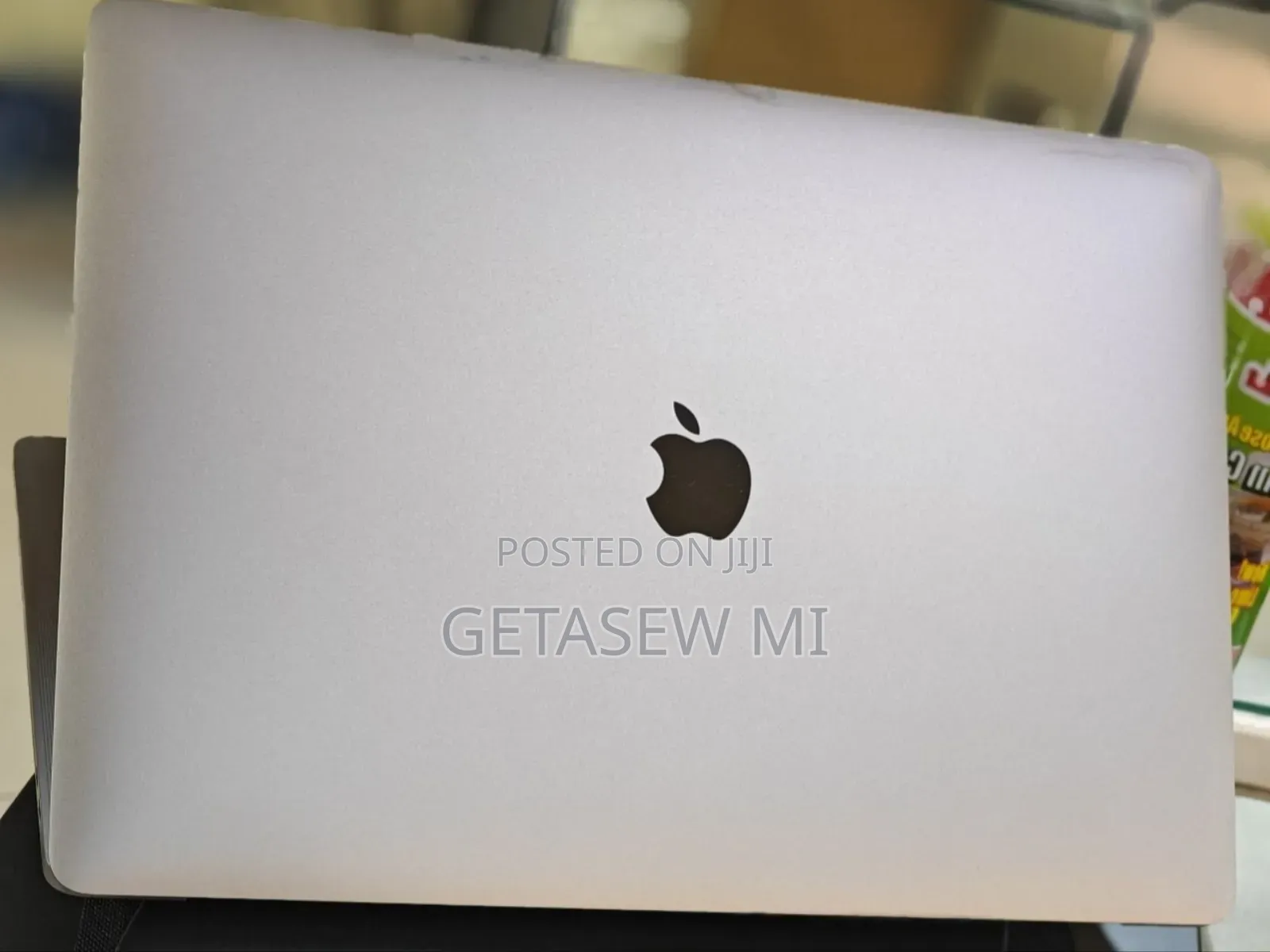 New Laptop Apple MacBook Pro 2019 32GB Intel Core I9 SSD 512GB