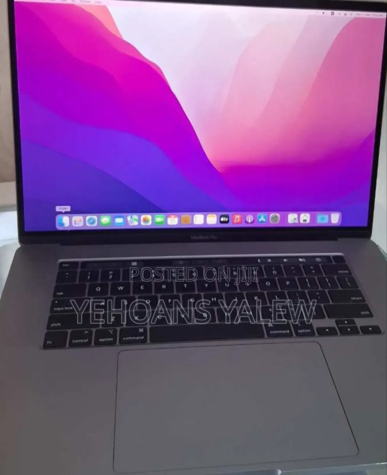 New Laptop Apple MacBook Pro 2019 16GB Intel Core I7 SSD 512GB