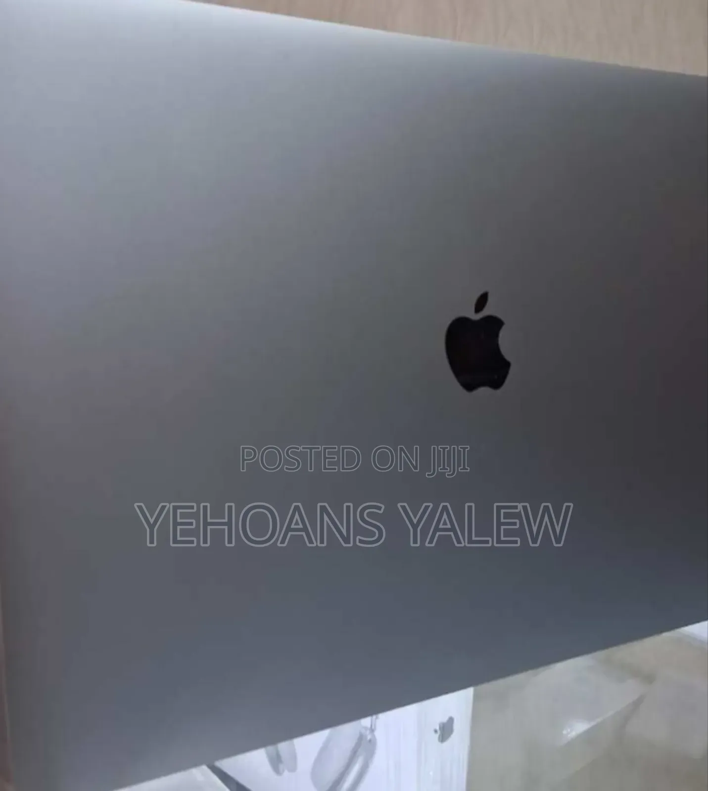 New Laptop Apple MacBook Pro 2019 16GB Intel Core I7 SSD 512GB