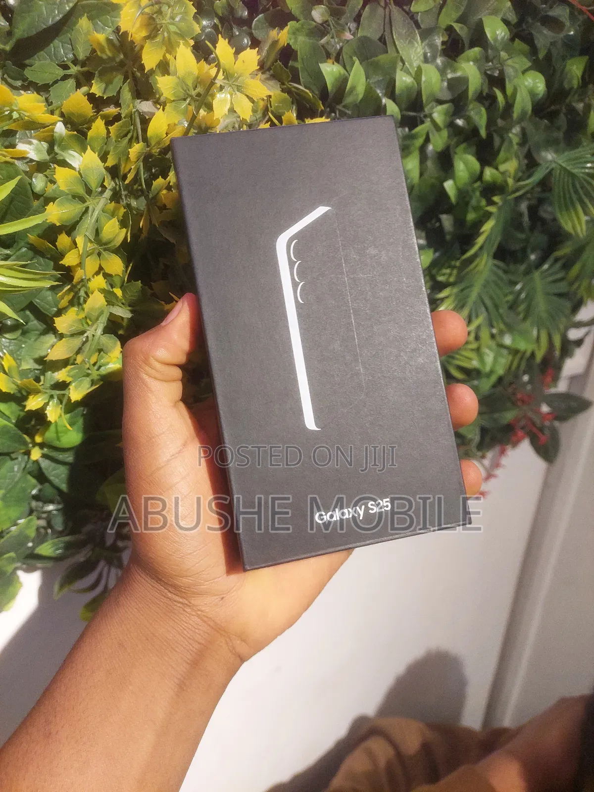 New Samsung Galaxy S25 256 GB